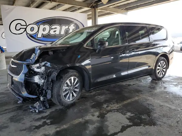 2C4RC1L76PR541258 2023 CHRYSLER PACIFICA - Image 1