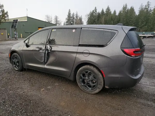 2C4RC1L76PR543771 2023 CHRYSLER PACIFICA - Image 2