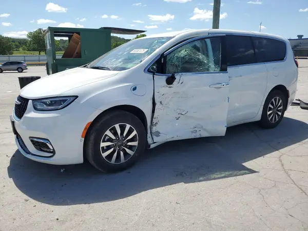 2C4RC1L76PR562630 2023 CHRYSLER PACIFICA - Image 1