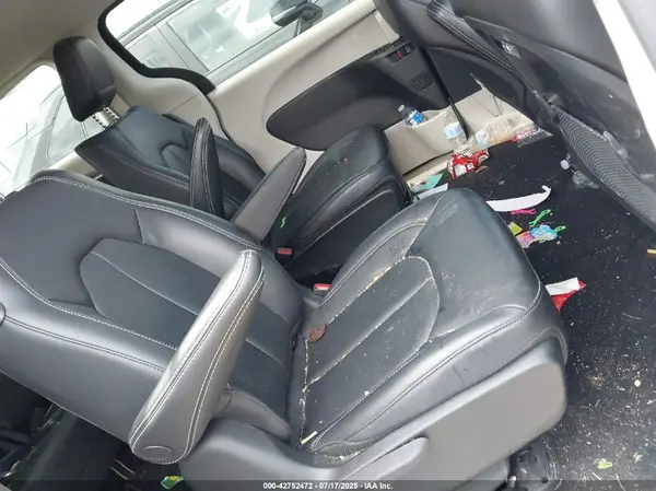 2C4RC1L76PR630845 2023 CHRYSLER PACIFICA - Image 8