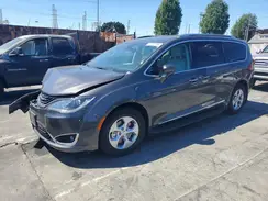 2C4RC1L77JR124853 2018 CHRYSLER PACIFICA