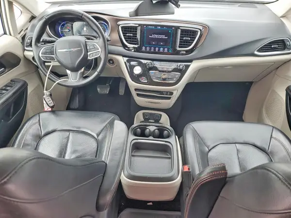 2C4RC1L77JR258312 2018 CHRYSLER PACIFICA - Image 8