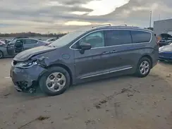 2C4RC1L77KR653527 2019 CHRYSLER PACIFICA