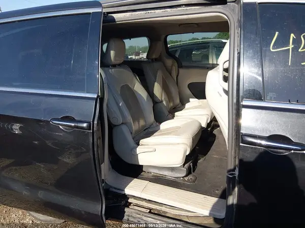 2C4RC1L77MR585782 2021 CHRYSLER PACIFICA - Image 8