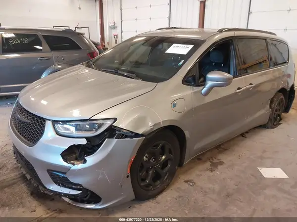 2C4RC1L77MR587645 2021 CHRYSLER PACIFICA - Image 2