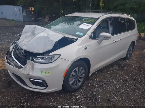2C4RC1L77MR590187 2021 CHRYSLER PACIFICA - Image 2