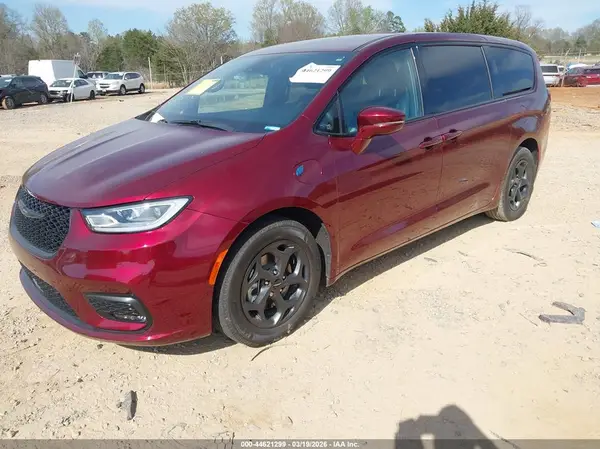 2C4RC1L77NR126849 2022 CHRYSLER PACIFICA - Image 2
