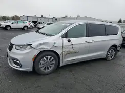 2C4RC1L77NR156224 2022 CHRYSLER PACIFICA