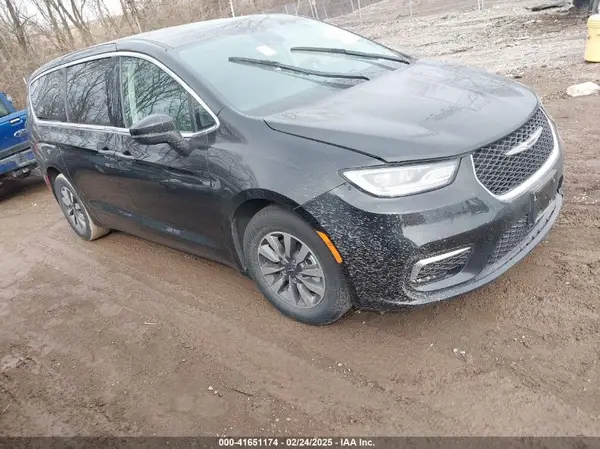 2C4RC1L77PR523092 2023 CHRYSLER PACIFICA - Image 1