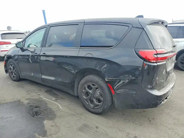 2C4RC1L77PR542841 2023 CHRYSLER PACIFICA - Image 2