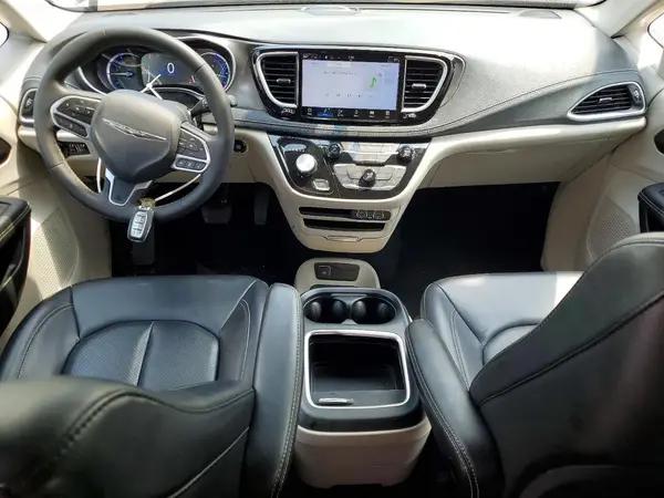 2C4RC1L77PR632474 2023 CHRYSLER PACIFICA - Image 8