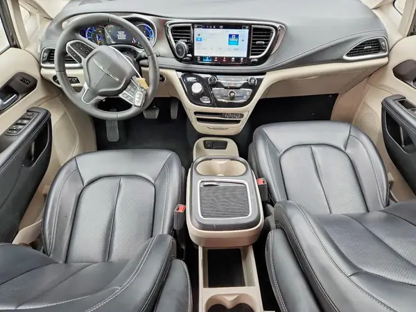2C4RC1L77PR632510 2023 CHRYSLER PACIFICA - Image 8