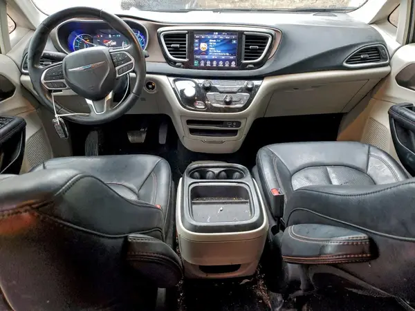 2C4RC1L78JR198461 2018 CHRYSLER PACIFICA - Image 8
