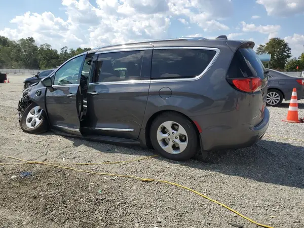 2C4RC1L78JR333051 2018 CHRYSLER PACIFICA - Image 2