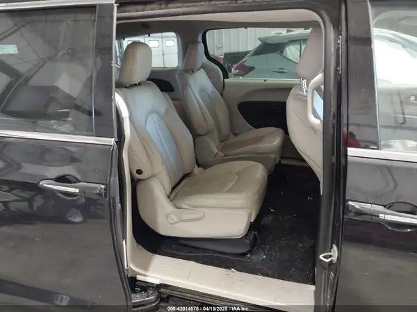 2C4RC1L78MR578341 2021 CHRYSLER PACIFICA - Image 8