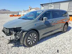 2C4RC1L78NR121093 2022 CHRYSLER PACIFICA