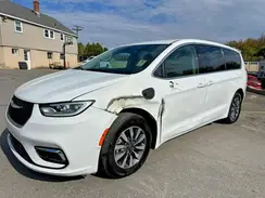 2C4RC1L78NR122695 2022 CHRYSLER PACIFICA