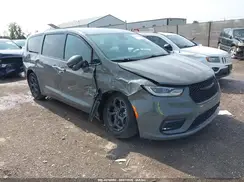 2C4RC1L78NR127296 2022 CHRYSLER PACIFICA