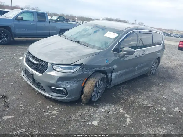 2C4RC1L78NR147998 2022 CHRYSLER PACIFICA - Image 2