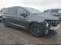 2C4RC1L78NR200165 2022 CHRYSLER PACIFICA