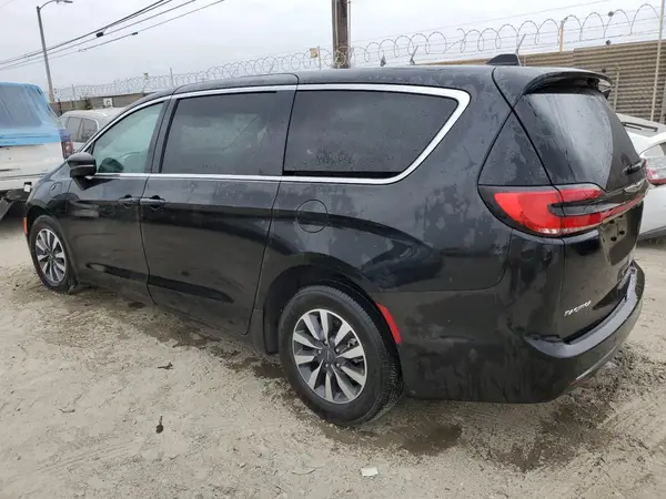 2C4RC1L78PR518239 2023 CHRYSLER PACIFICA - Image 2