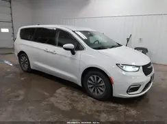 2C4RC1L78PR562631 2023 CHRYSLER PACIFICA