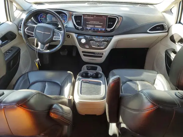 2C4RC1L78PR579817 2023 CHRYSLER PACIFICA - Image 8