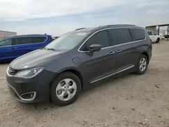 2C4RC1L79JR105673 2018 CHRYSLER PACIFICA