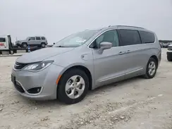 2C4RC1L79JR183645 2018 CHRYSLER PACIFICA