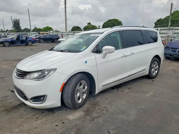 2C4RC1L79KR508960 2019 CHRYSLER PACIFICA - Image 1