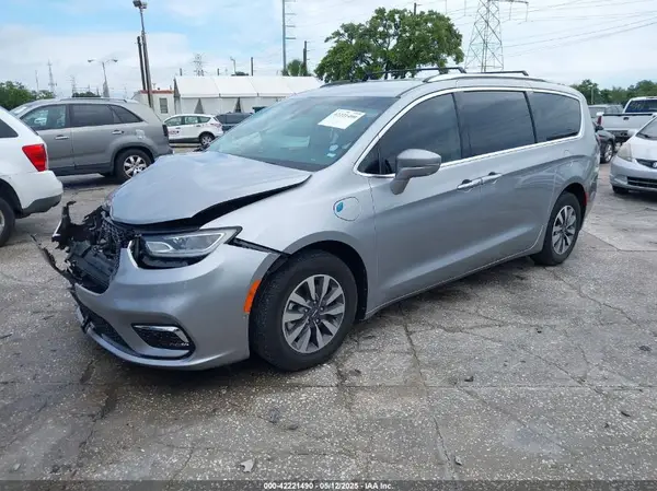 2C4RC1L79MR594547 2021 CHRYSLER PACIFICA - Image 2