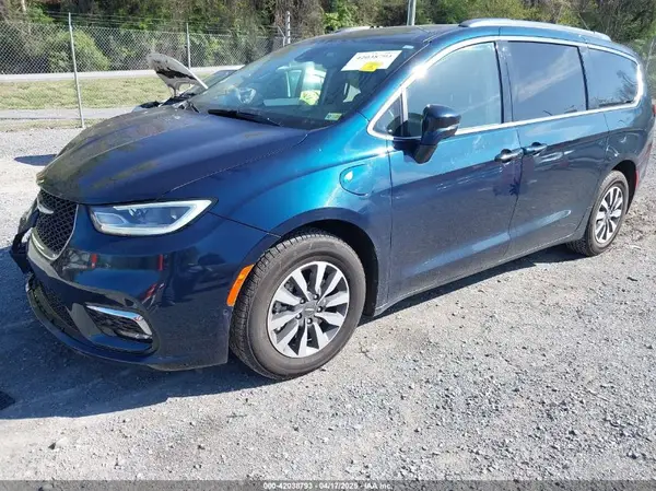 2C4RC1L79MR596475 2021 CHRYSLER PACIFICA - Image 2