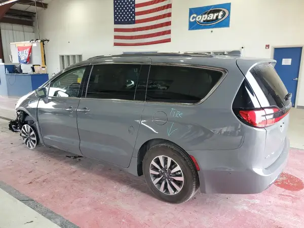 2C4RC1L79MR599411 2021 CHRYSLER PACIFICA - Image 2