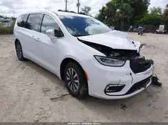2C4RC1L79NR136959 2022 CHRYSLER PACIFICA