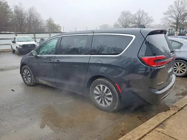 2C4RC1L79NR167029 2022 CHRYSLER PACIFICA - Image 2