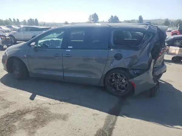 2C4RC1L79NR173560 2022 CHRYSLER PACIFICA - Image 2