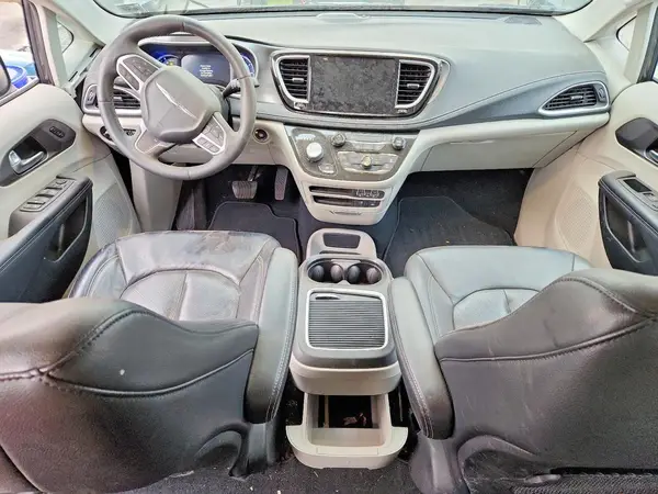 2C4RC1L79NR206833 2022 CHRYSLER PACIFICA - Image 8