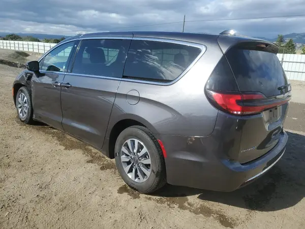 2C4RC1L79PR608659 2023 CHRYSLER PACIFICA - Image 2