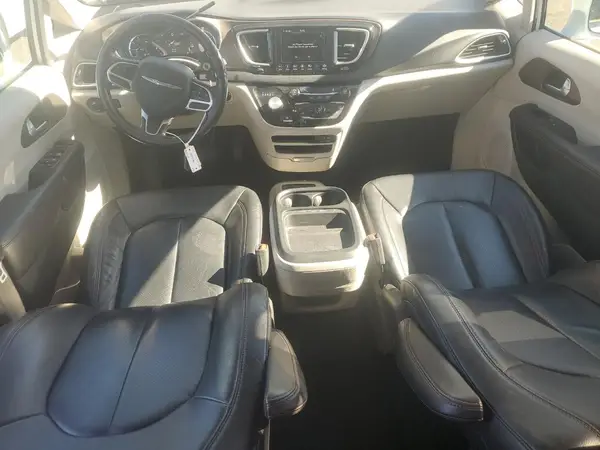 2C4RC1L7XJR194847 2018 CHRYSLER PACIFICA - Image 8