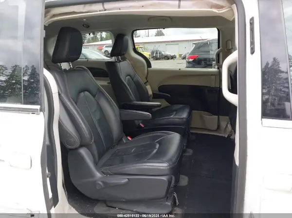 2C4RC1L7XJR275301 2018 CHRYSLER PACIFICA - Image 8