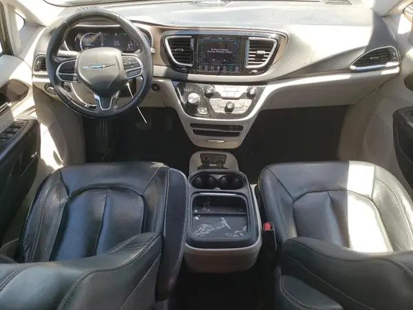 2C4RC1L7XJR359487 2018 CHRYSLER PACIFICA - Image 8
