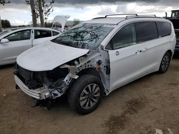 2C4RC1L7XMR585887 2021 CHRYSLER PACIFICA - Image 1