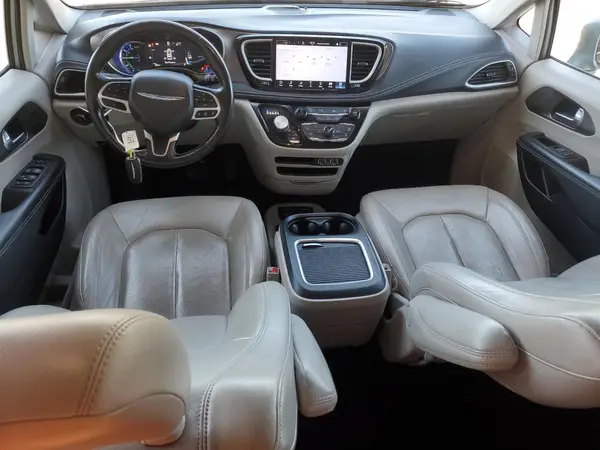 2C4RC1L7XMR593911 2021 CHRYSLER PACIFICA - Image 8