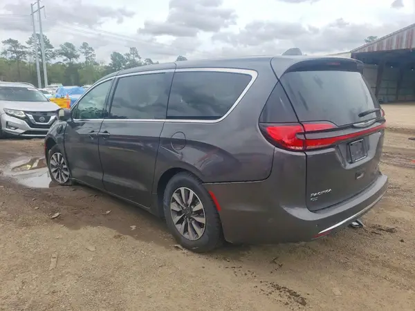 2C4RC1L7XNR121189 2022 CHRYSLER PACIFICA - Image 2