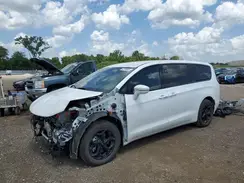 2C4RC1L7XNR209420 2022 CHRYSLER PACIFICA