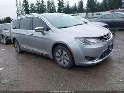 2C4RC1N70HR655190 2017 CHRYSLER PACIFICA