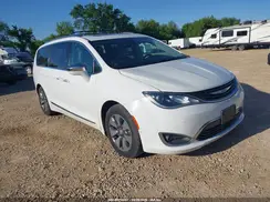 2C4RC1N70HR709488 2017 CHRYSLER PACIFICA