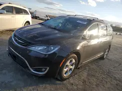 2C4RC1N70HR812359 2017 CHRYSLER PACIFICA