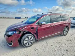2C4RC1N70JR105347 2018 CHRYSLER PACIFICA
