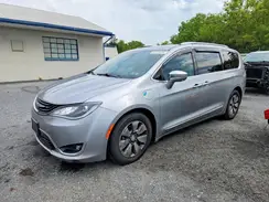 2C4RC1N70JR109642 2018 CHRYSLER PACIFICA
